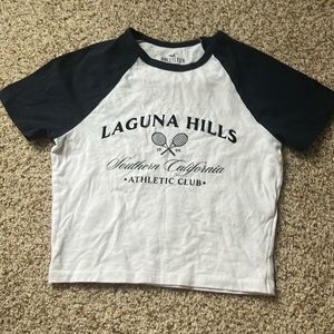 Baby tee from hollister. Xs